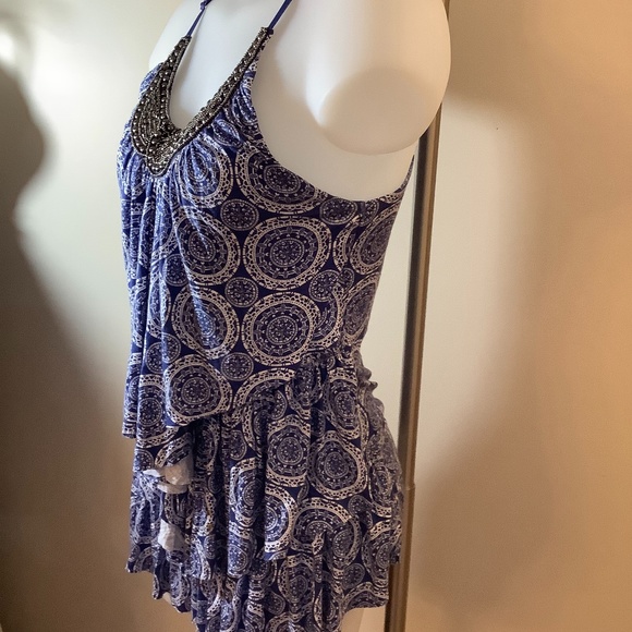Suzy Frilled Embellished Top Med to Large 36-38 bust - Picture 1 of 8